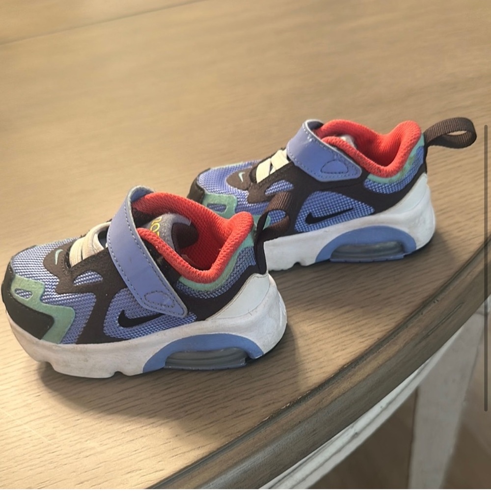 Nike Blue and Black Sneakers with Velcro Strap - Picture 3 of 4